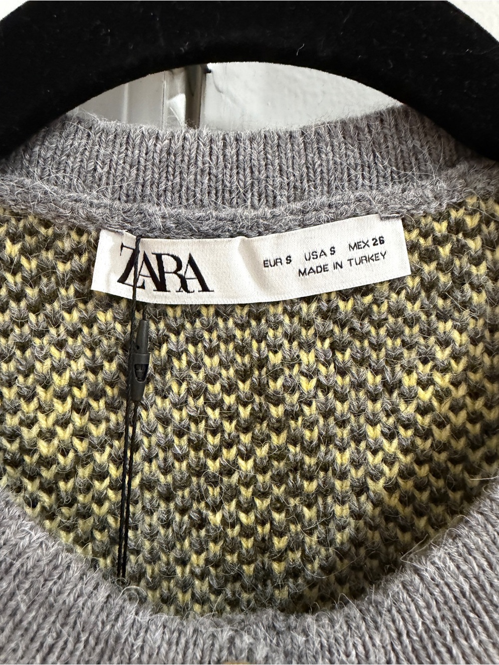 Zara Grey & Yellow Argyle Knit Cardigan - Picture 3 of 3